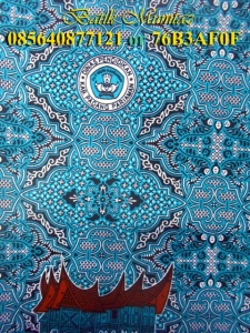 Batik dengan desain khusus logo Perusahaan  PUSAT SERAGAM 